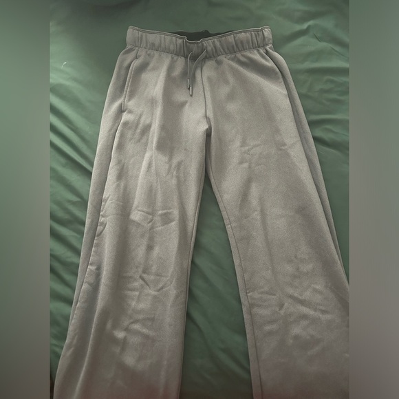 Grey Nike Therma-Fit Sweatpants - Picture 3 of 3